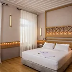 Scala De Faro 5*