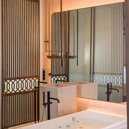 스칼라 데 파로 5*