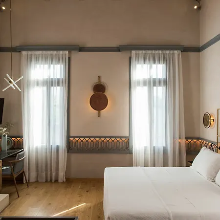 스칼라 데 파로 5* 하니아