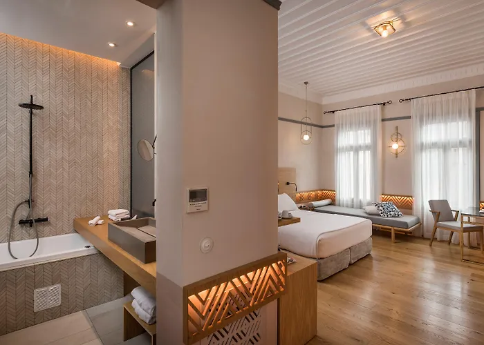 Scala De Faro מלון 5*